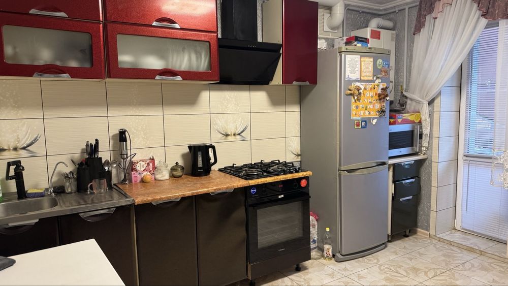 Продається 4-х кім квартира р-н Масани