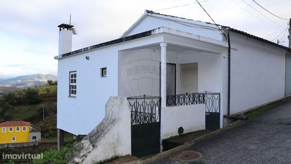 Moradia T2 para venda