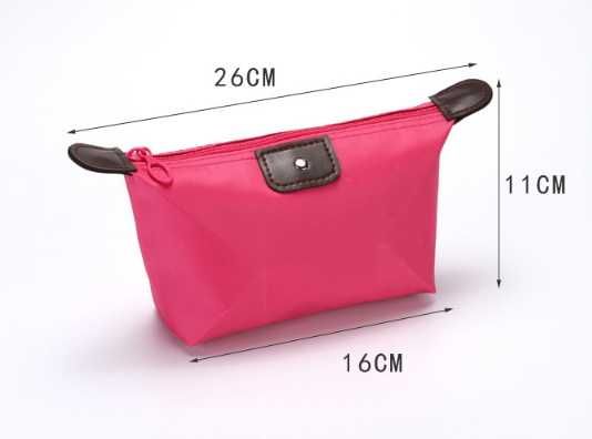 Kosmetyczka jednokolorowa na suwak 26 cm