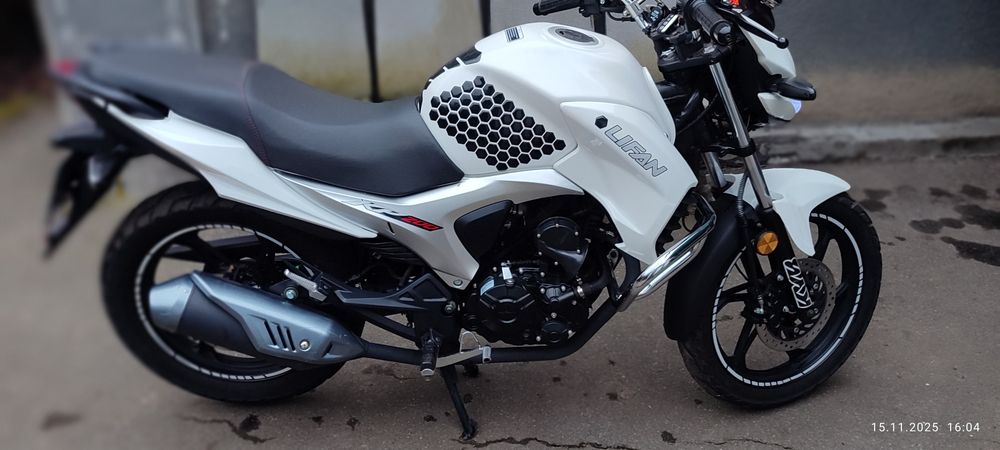 Продам Lifan KP200