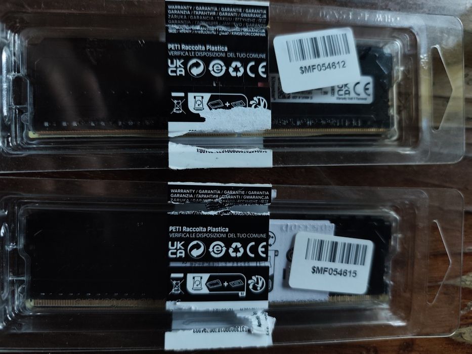 Оперативна пам'ять ддр 4  2x8