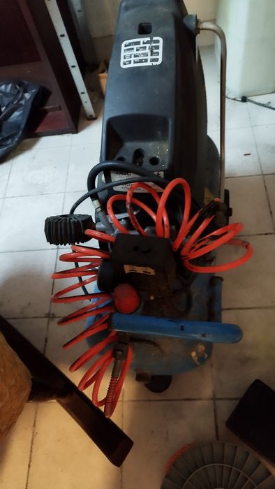 Compressor de ar comprimido
