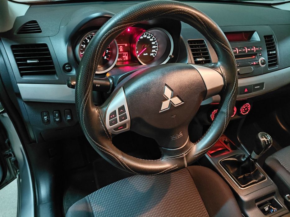 Mitsubishi Lancer 1.6