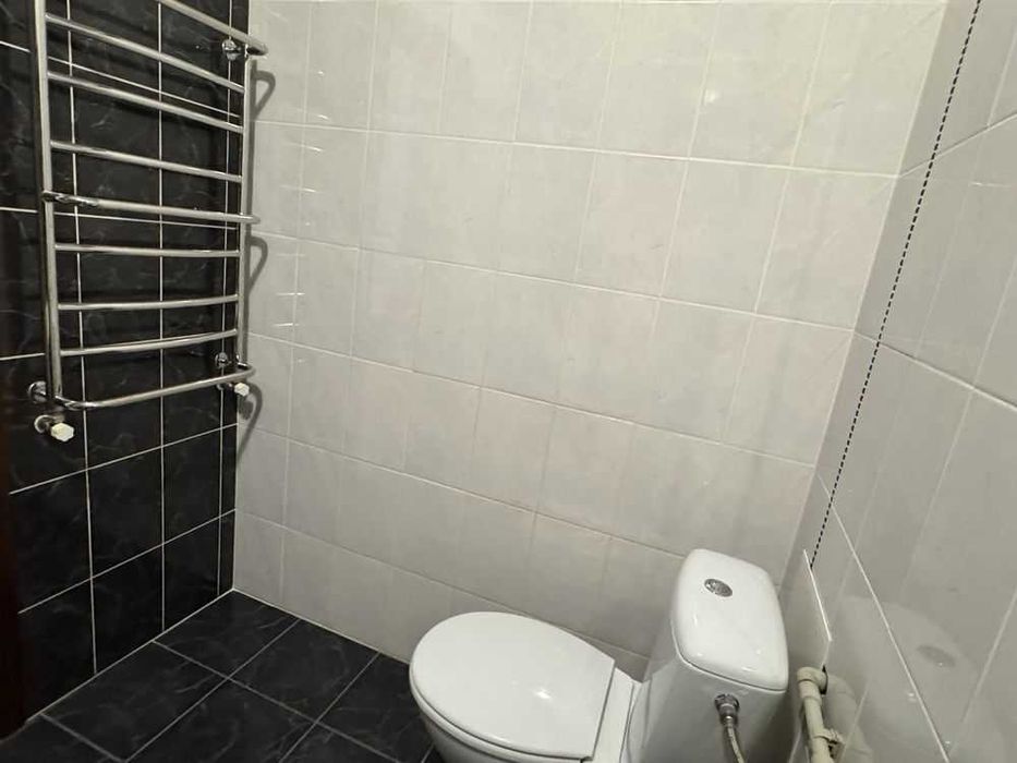 КОТЕДЖ з ремонтом!!! Виставка.