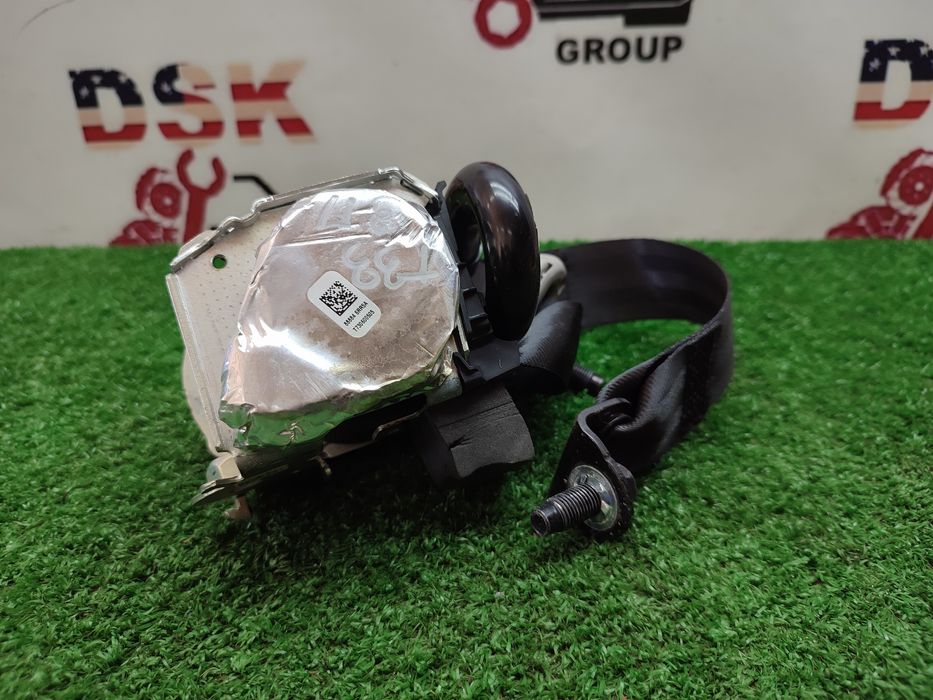 Пасок безпеки задній Nissan rogue t33 разборка ніссан рог т33