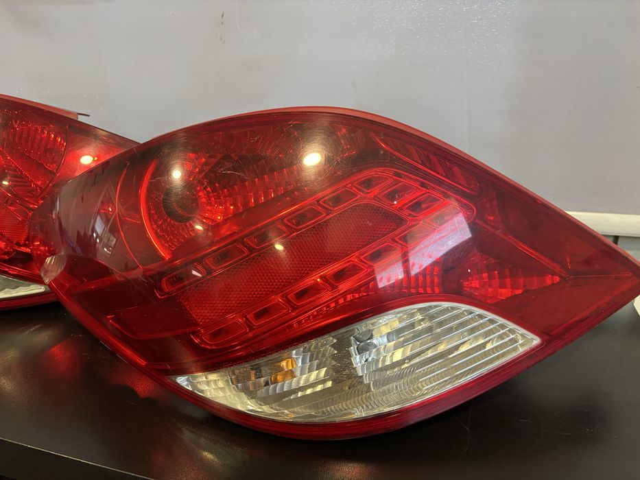 Farolins traseiros Peugeot 207
