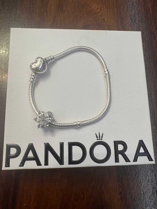 Charms zawieszka śnieżynka kwiatek cyrkonie