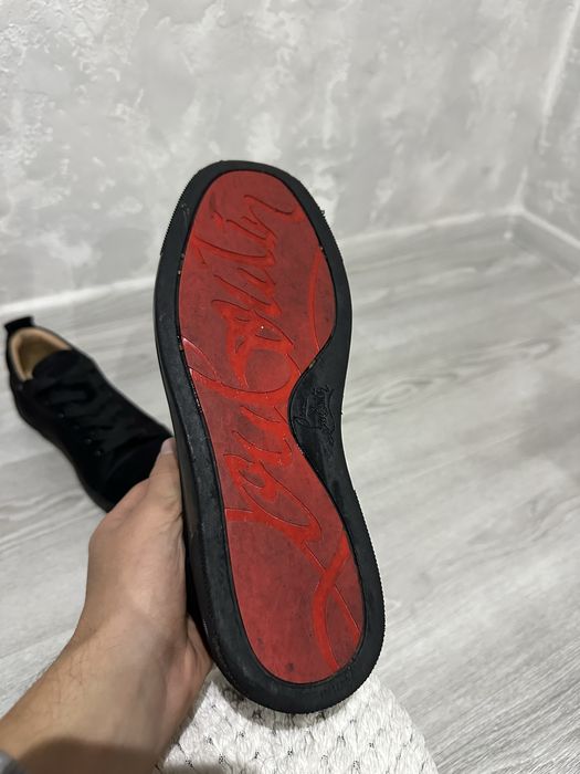 Кеды Louboutin.