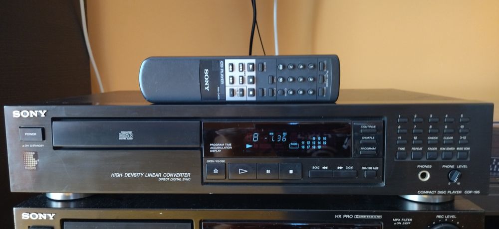 Odtwarzacz CD Sony+ pilot