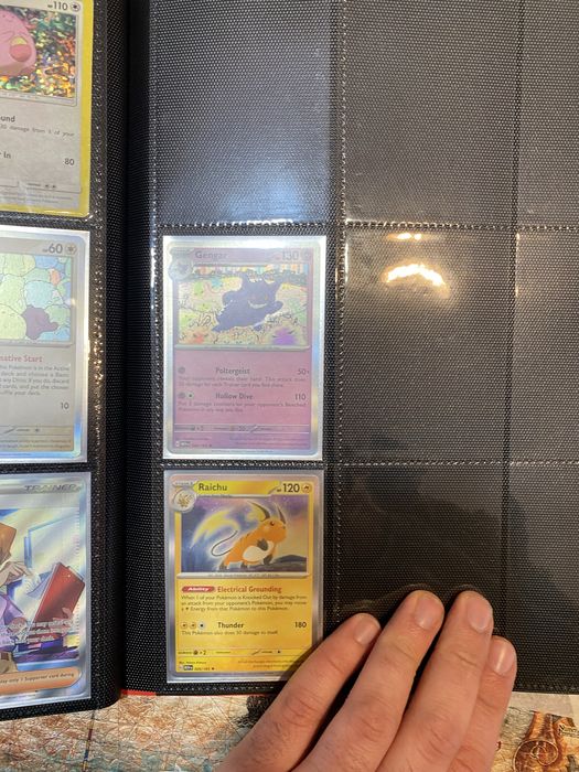Cartas e colecionaveis de pokemon