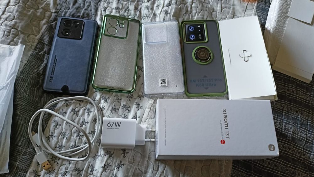 Xiaomi 13T  8/256GB Super stan  bez blokad 4etui, Black