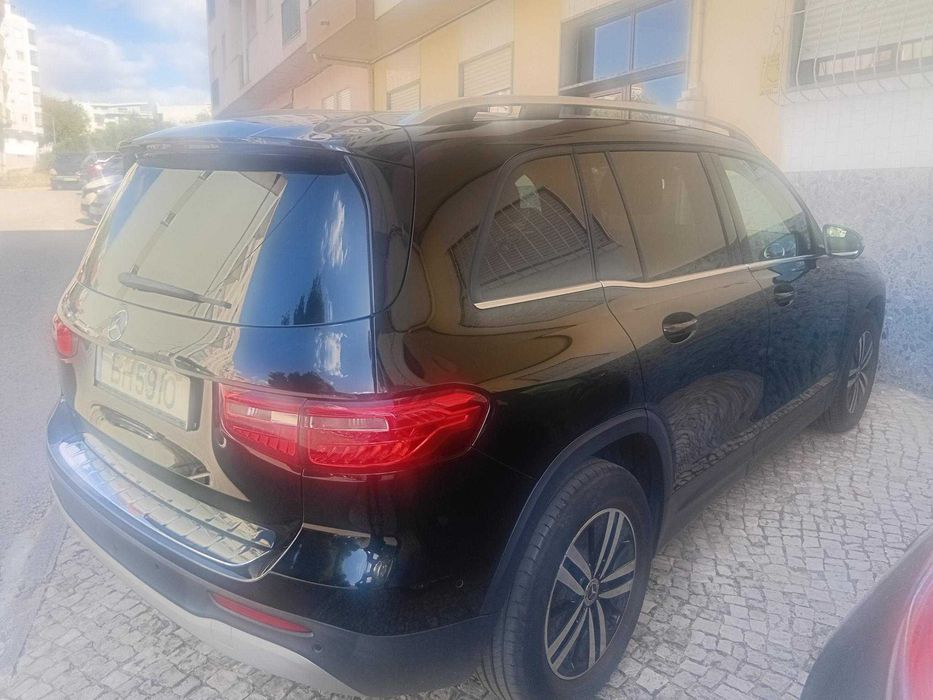 Mercedes GLB 200