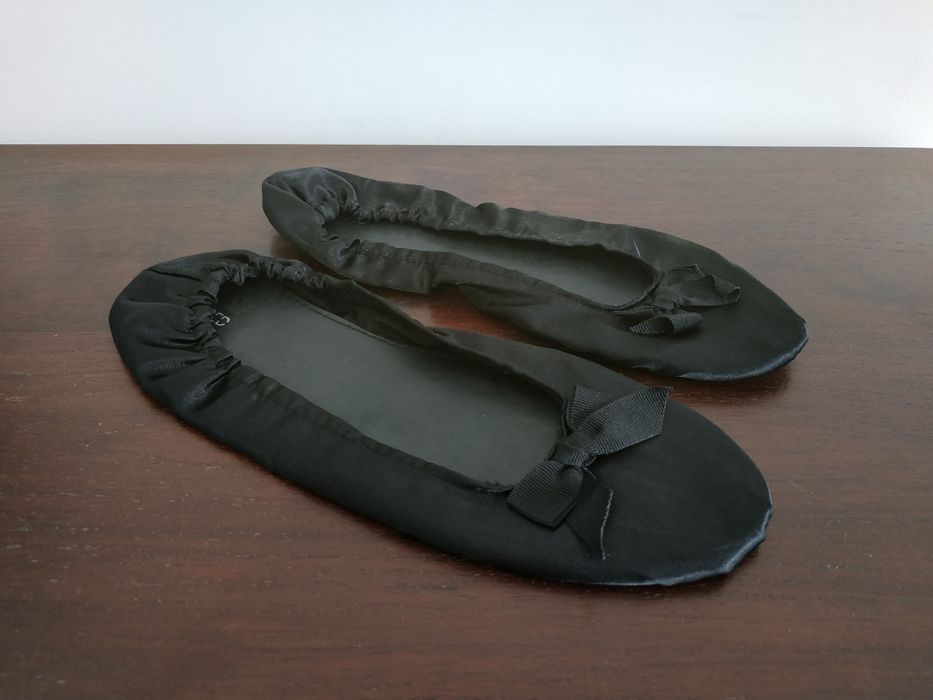 Sabrinas pretas elásticas