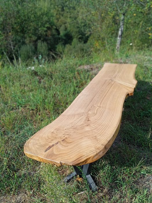 Banco/Mesa central ou de apoio