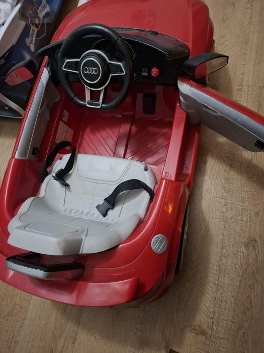 Samochód elektryczny dla dziecka Audi TT RS – używany, sprawny