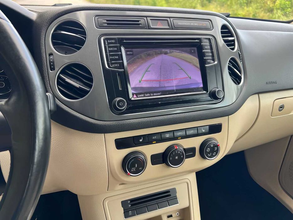 Volkswagen Tiguan      2017