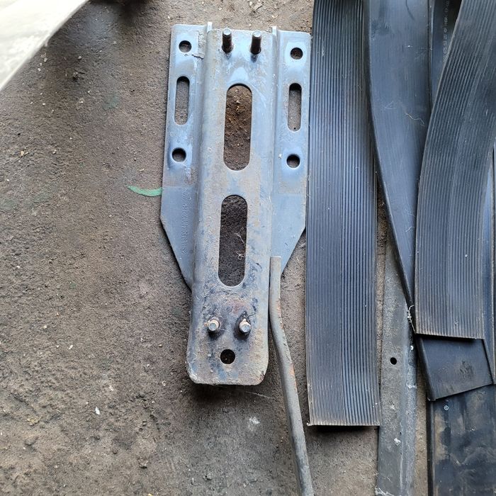 Мерседес-Актрос бак 440л