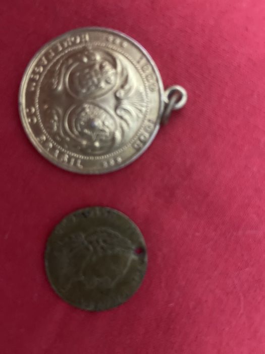 Medalhas homenagem e ficha de jogo