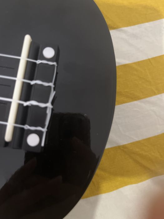 Ukelele Preto (Posso diminuir preço)