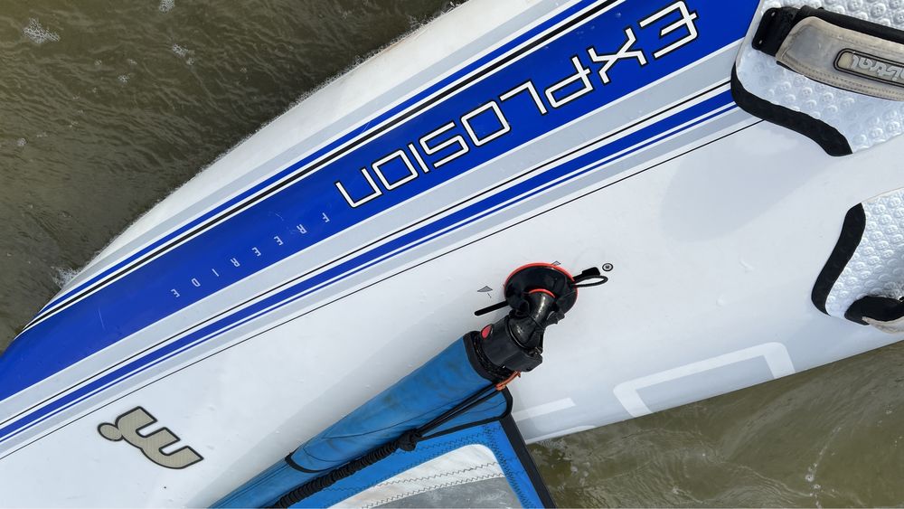 Mistral explosion 150 windsurfing