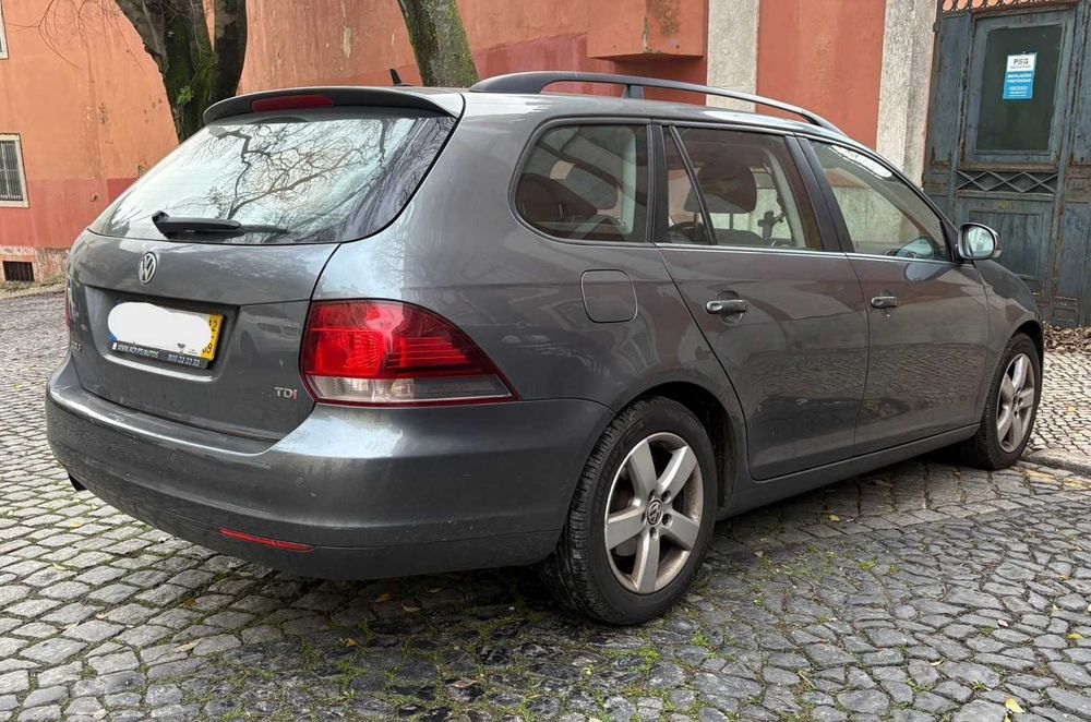 VW GOLF VARIANT 2012 poucos kms