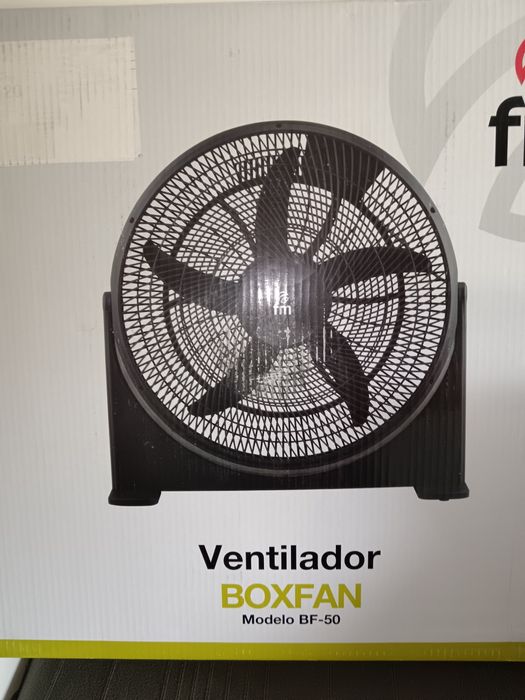 Ventilador de chão novo