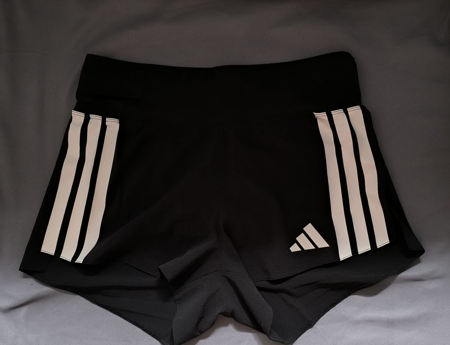 Spodenki adidas Adizero Running Gel Pocket