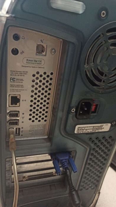 Winetr Sale!   Apple Power mac G4!