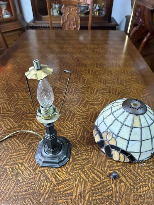 Настільна лампа в стилі Тіффані світильник вітраж 7616