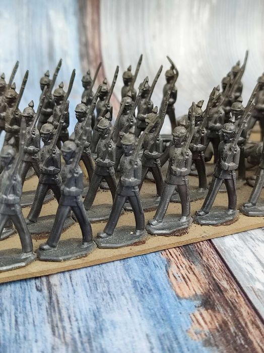 Stare kolekcjonerskie Żołnierzyki ołowiane  - Piechota