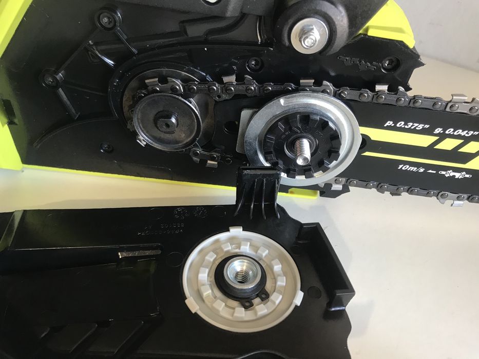 Акумуляторна пила,безщіткова Ryobi ONE+ 30 см 18 В OCS1830 з Англії