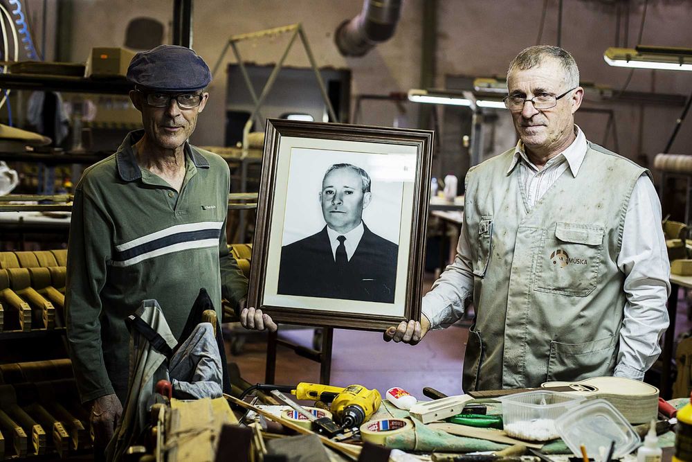 Guitarra Romântica Luthier Luxo