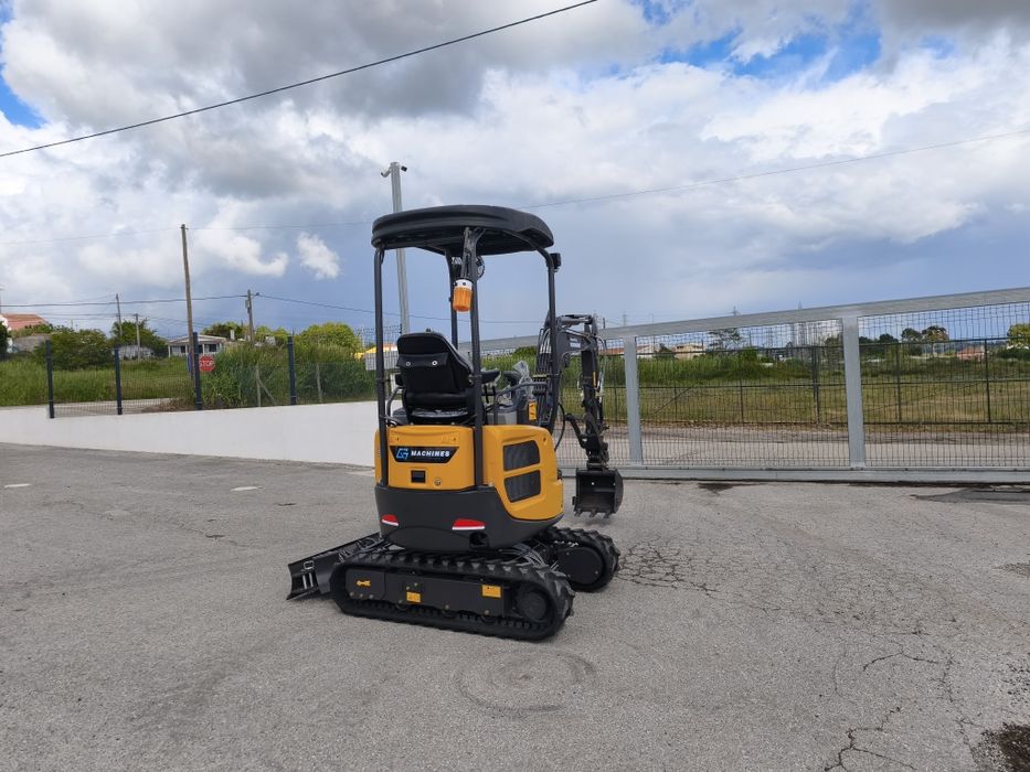 Mini escavadora 2 ton motor Yanmar