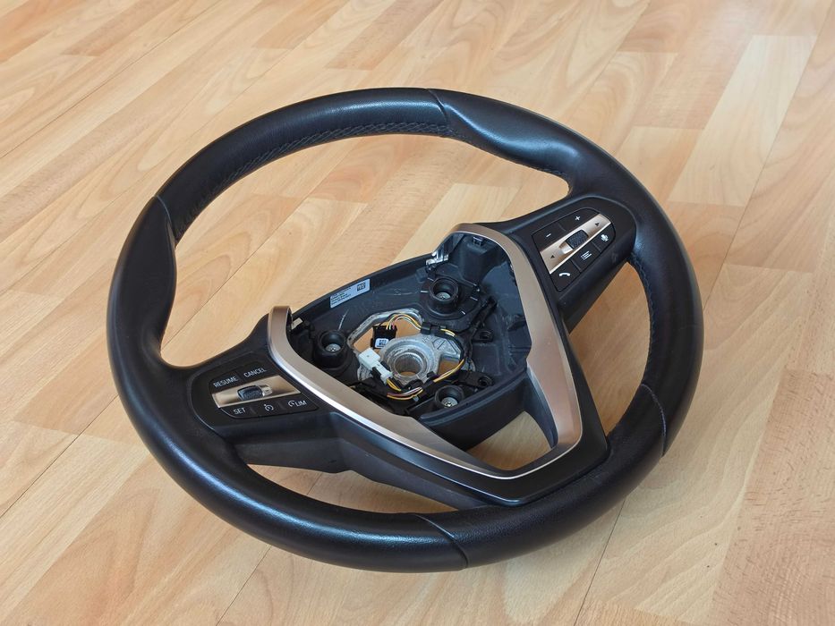 Volante BMW Serie 1 2 3 4 I4 e Z4 - F40 G42 F44 G20 G21 G22 G23 G26 G29