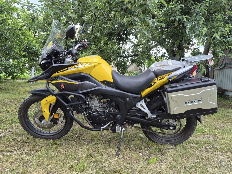 Продам новый мот CYCLONE RX3