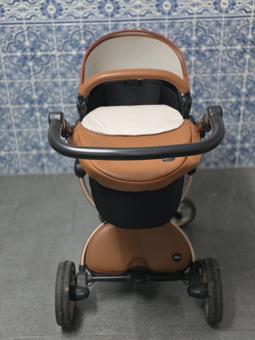 Carrinho Mima, com alcofa, baby coque e cadeira de passeio