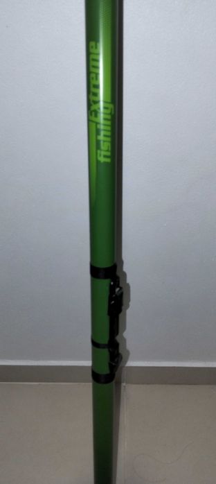 Canas e carretos molinetes de pesca Vega e Sofi