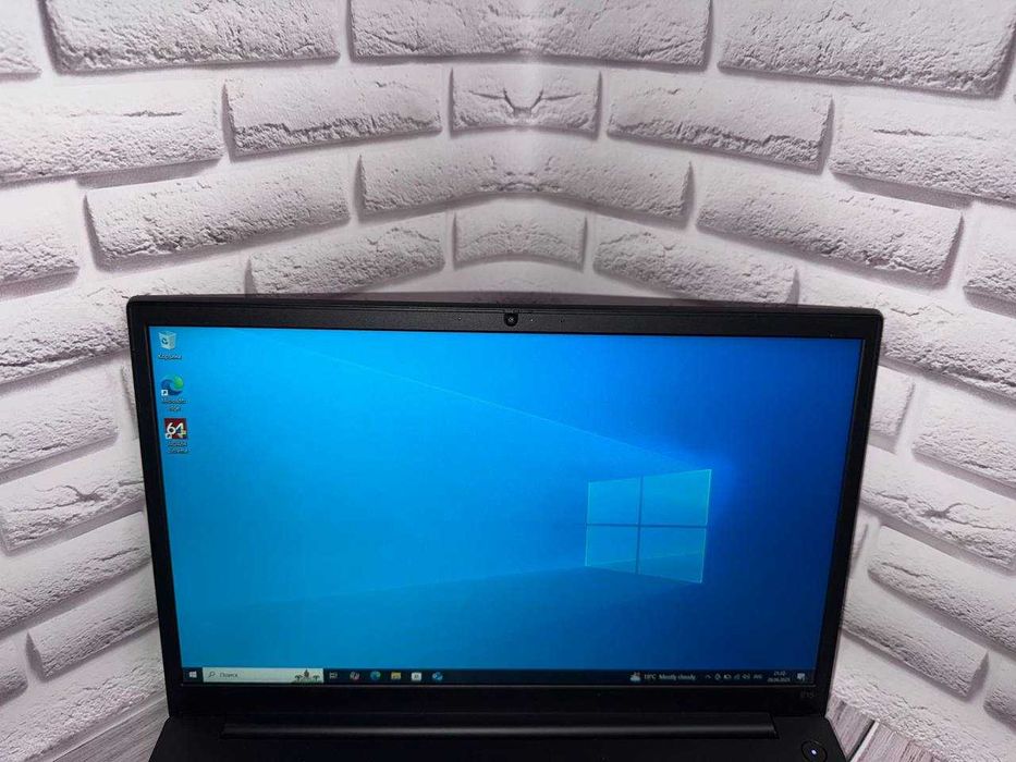 Lenovo ThinkPad E15 Gen 2 | Ryzen 5 4500u | 8GB Ram | 256 GB SSD