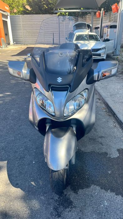 Suzuki Burgman 650 Executive