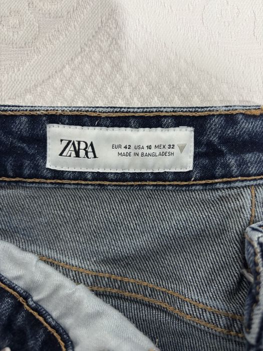 Calças de ganga Zara estilo Bootcut Cintura Subida