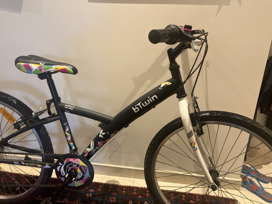 Bicicleta btwin roda 24, mudanças Shimano, em muito bom estado