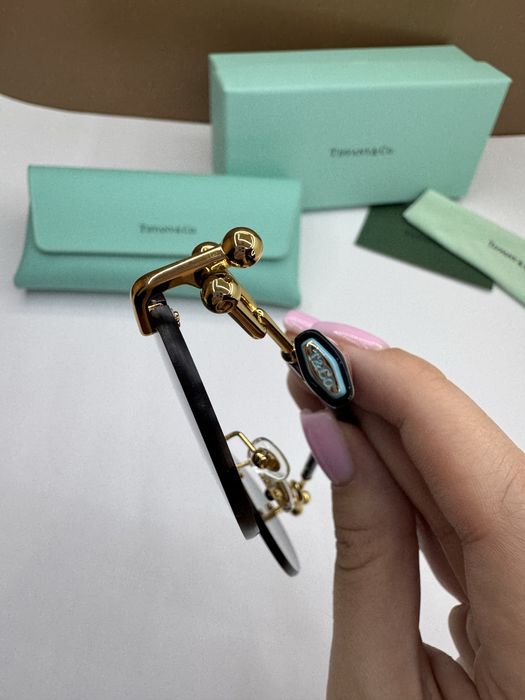 преміальні сонцезахисні окуляри  тіфанні Tiffany & Co. TF 3104D