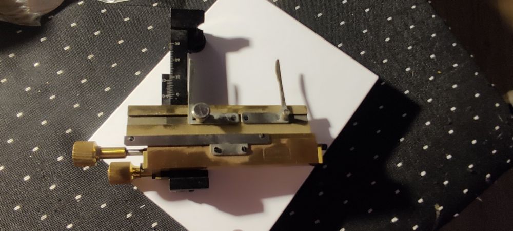 Instrument część mikroskopu