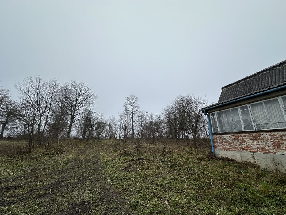 Продається будинок (40 км від Львова)