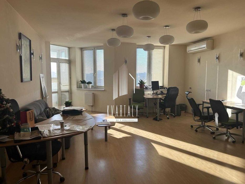 Продаж квартири/Голосіївський/Саперно-Слобідська,22