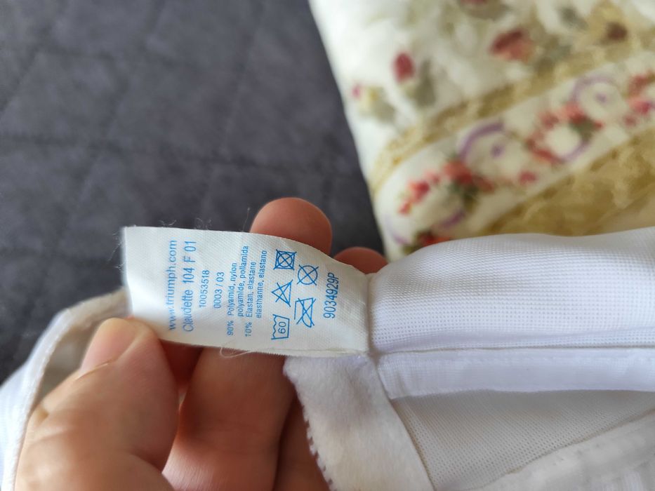 Бюстик Триумф 85D, лифчик