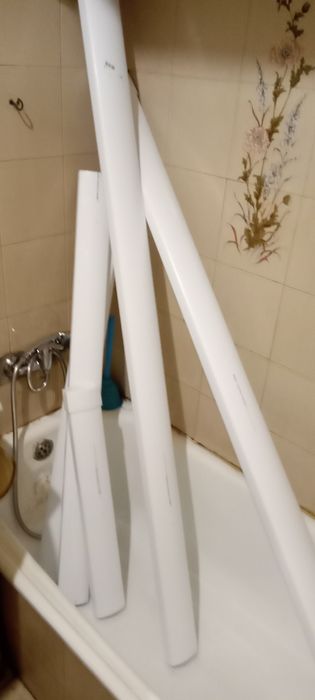 Tubos de esquamento de água