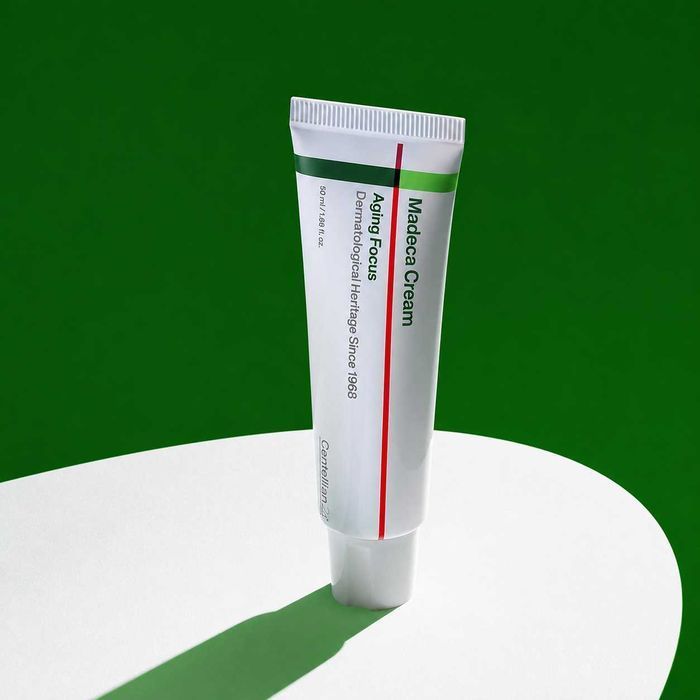 Антивіковий крем Centellian24 Madeca Cream Aging Focus 50 мл оригінал
