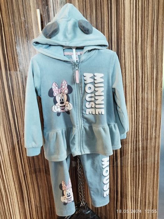 Продам дитячий костюмчики Міккі