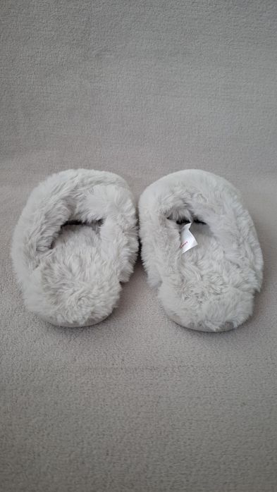 Nowe kapcie The White Company
